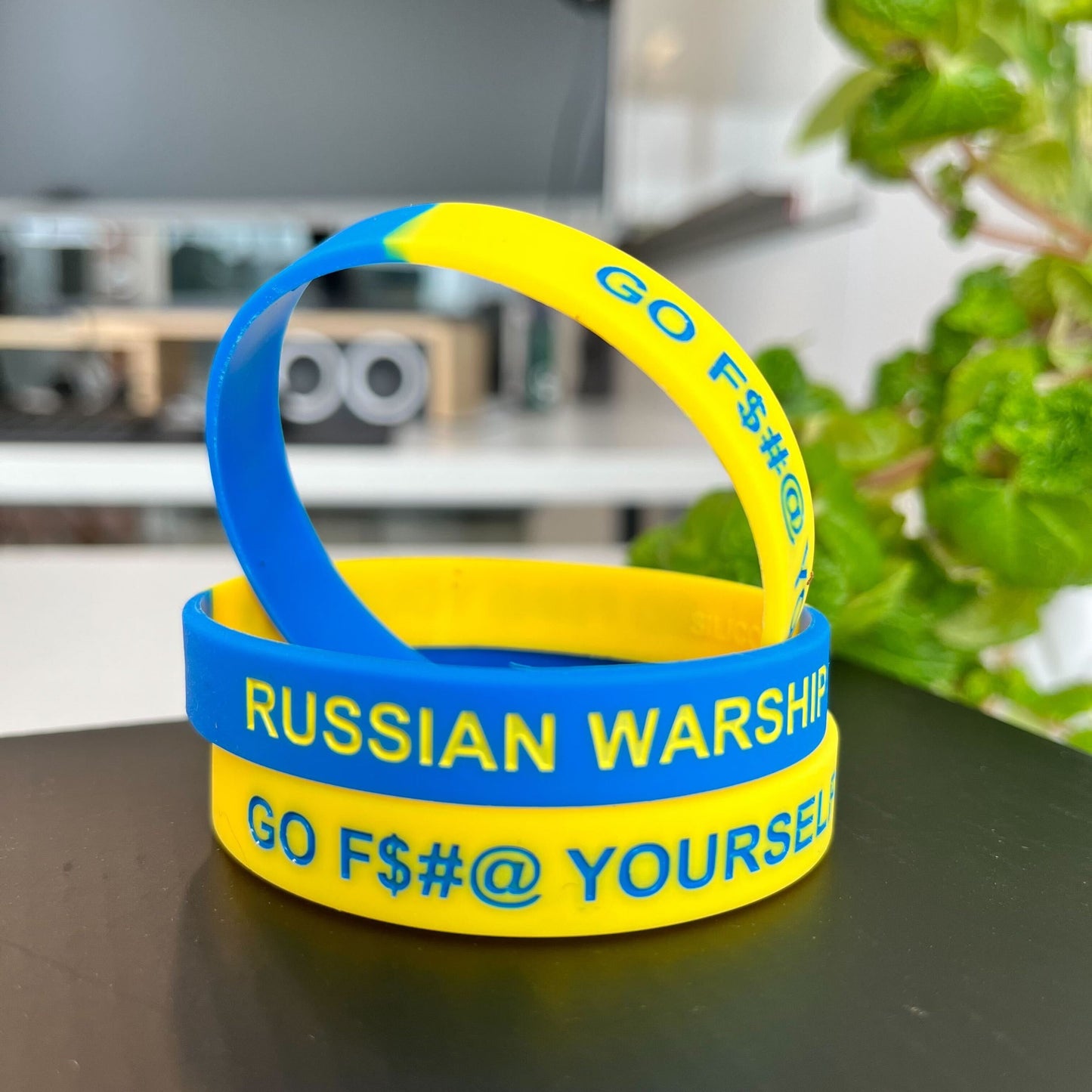 MBHelpsUkraine.ca Bracelet